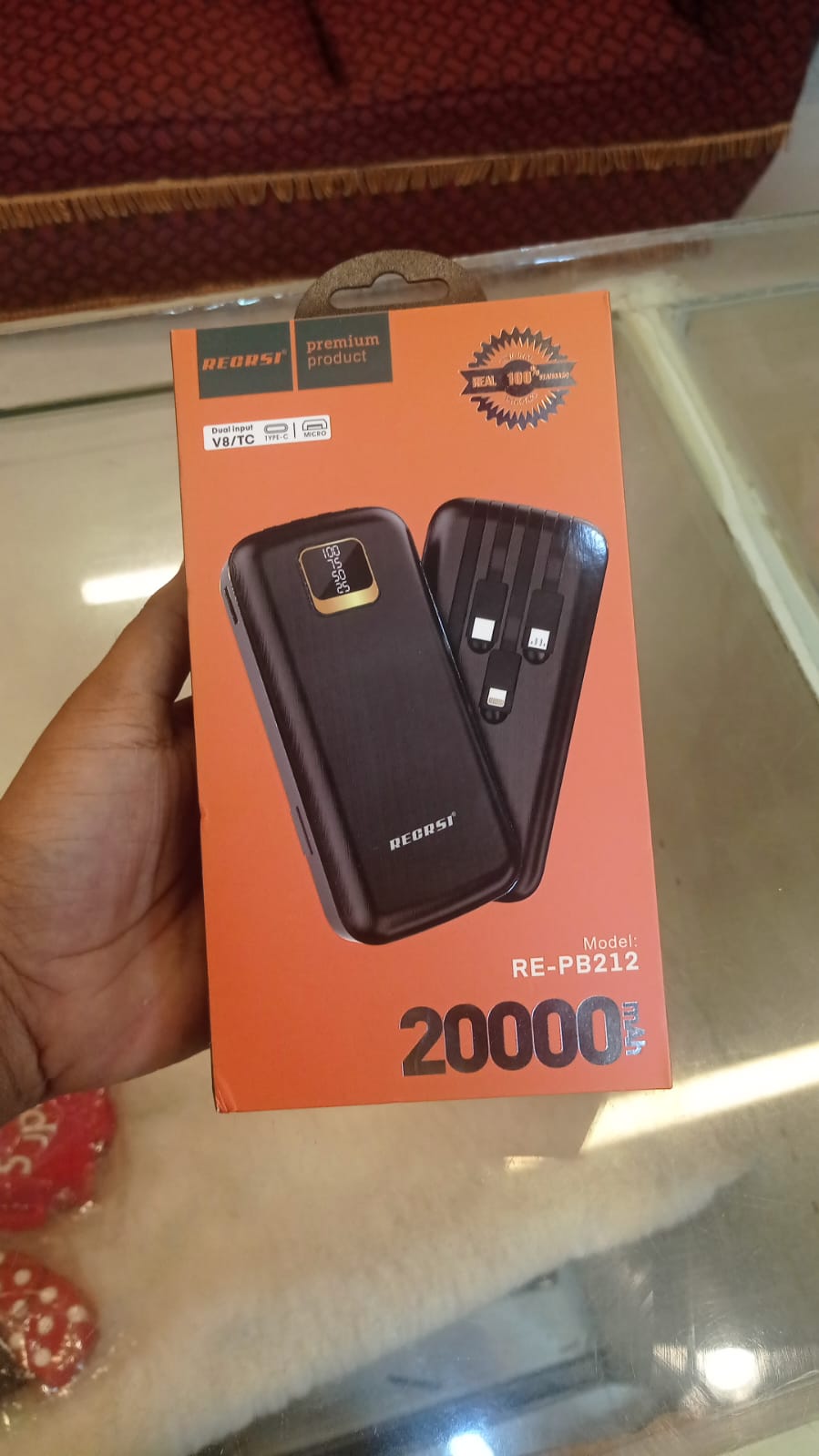 Recrsi 20000mAh power bank RE-PB212